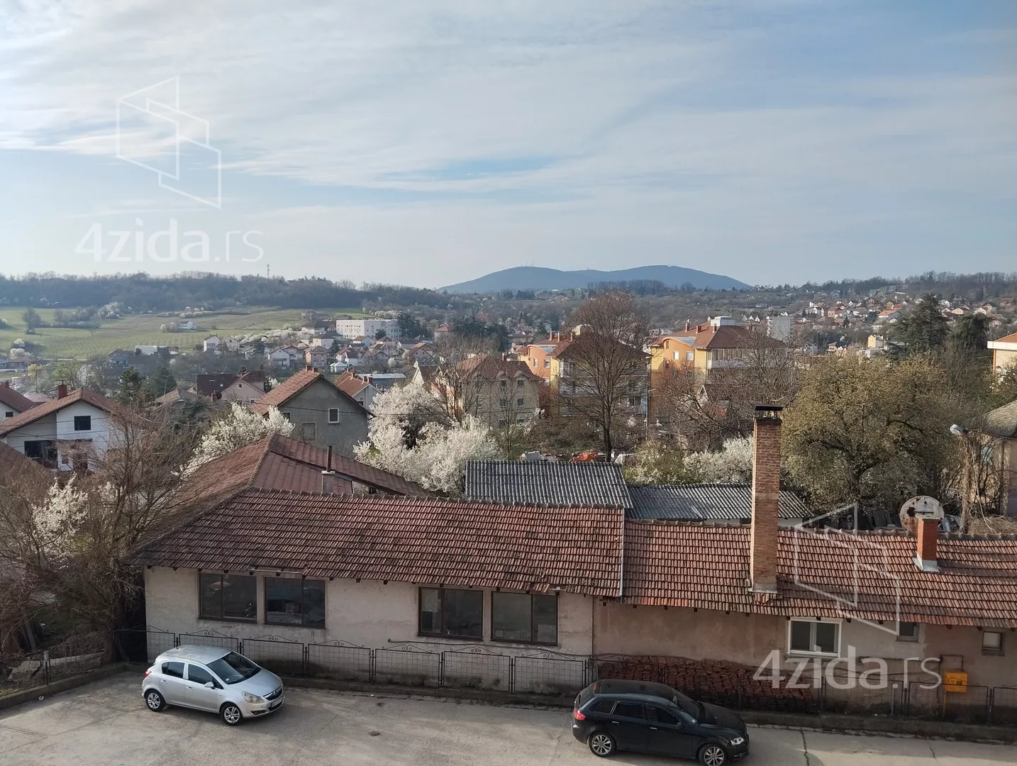 Dvosoban stan za izdavanje, Kneza Miloša 3B, 300€, 50m² — 2