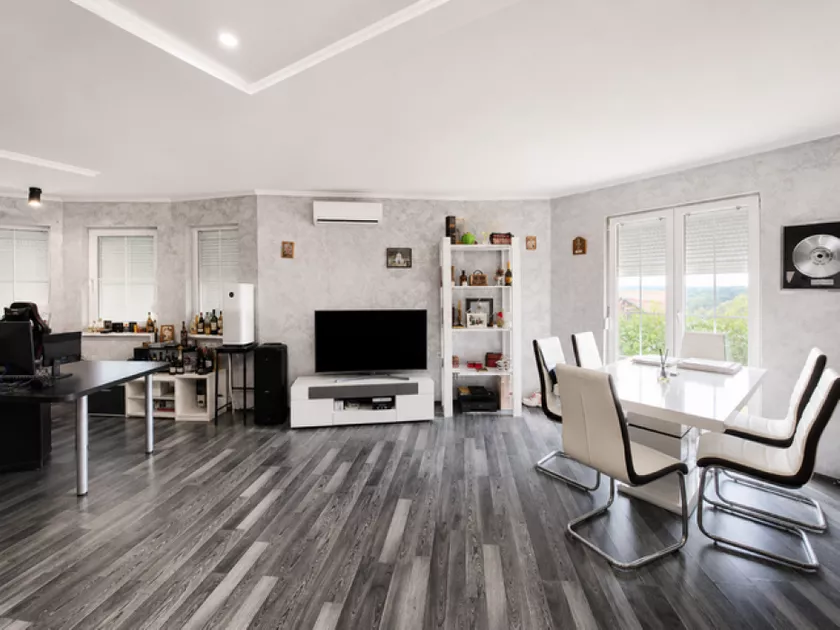 Dvosoban stan za izdavanje, Lenkina 38, 350€, 50m² — 4