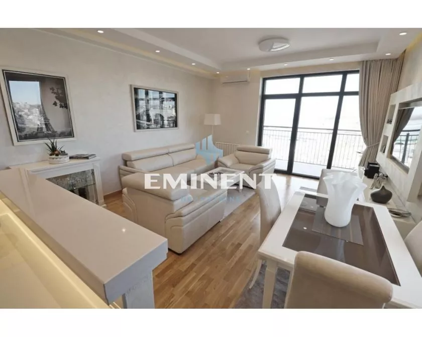 Dvosoban stan za izdavanje, Luke Ćelovića Trebinjca, 1.100€, 55m² — 3