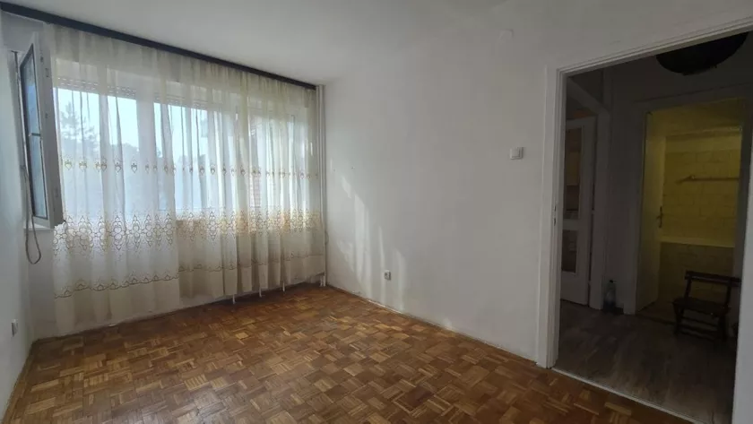 Dvosoban stan za izdavanje, Medakovićeva, 350€, 45m² — 4