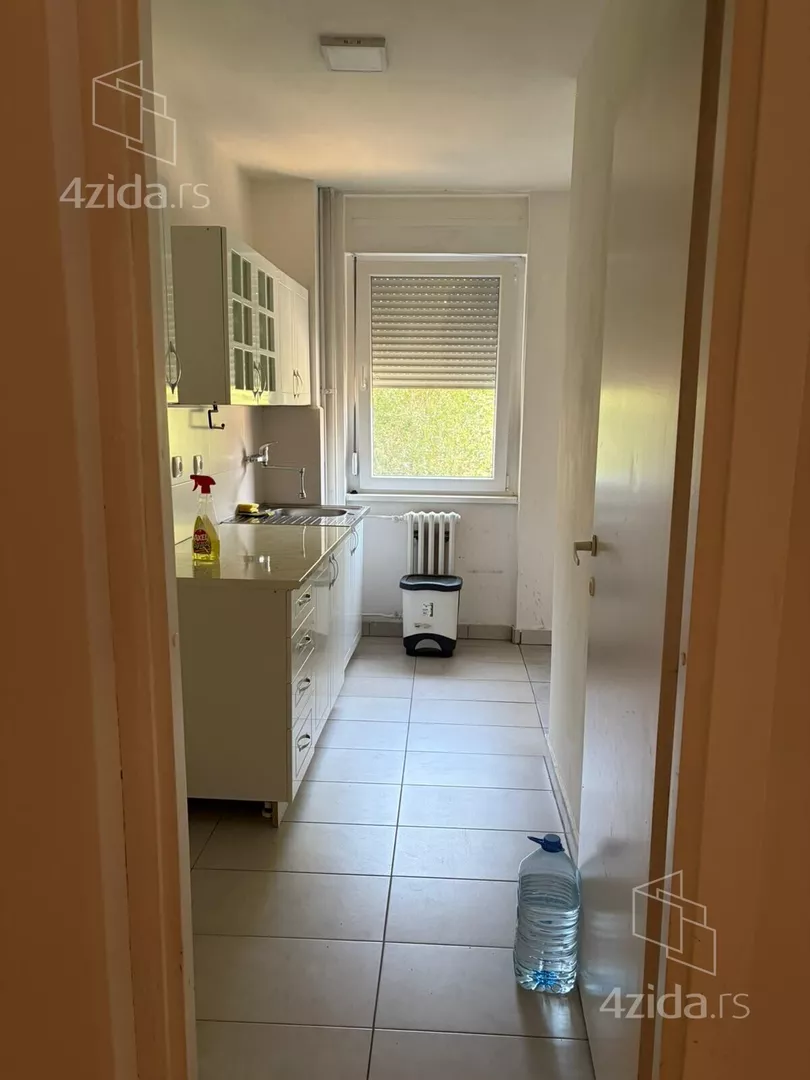 Dvosoban stan za izdavanje, Milana Jovanovića 16, 520€, 58m² — 4