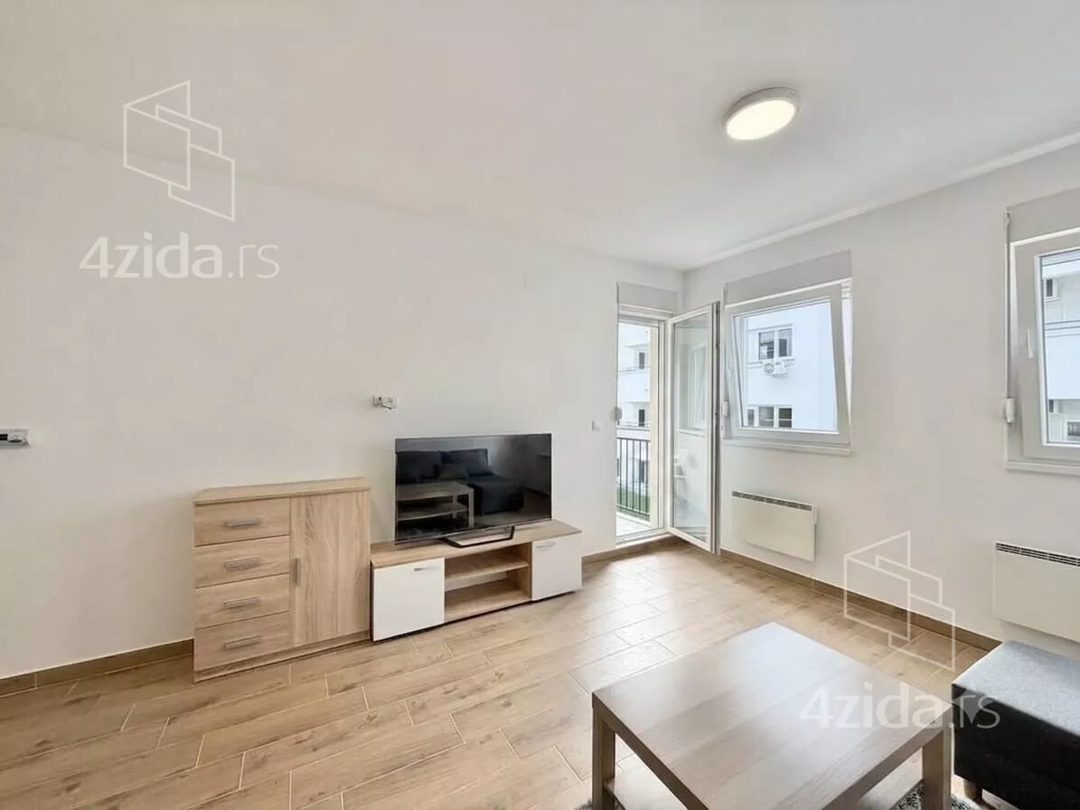 Dvosoban stan za izdavanje, Mirijevo, 450€, 40m² — 5