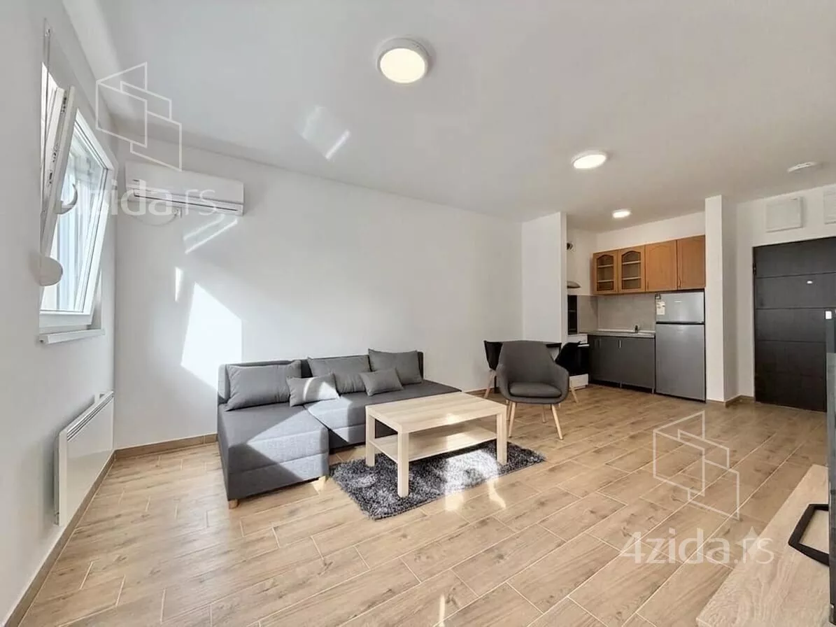 Dvosoban stan za izdavanje, Mirijevo, 450€, 40m² — 10