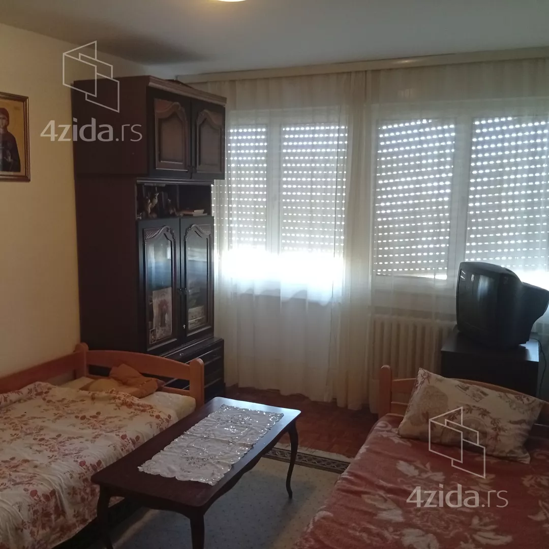 Dvosoban stan za izdavanje, Mirijevski Venac 49, 400€, 59m² — 4
