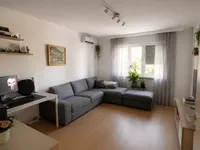 Dvosoban stan za izdavanje, Nedeljka Čabrinovića 62, 720€, 50m² — 11