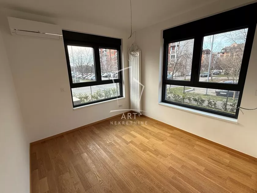 Dvosoban stan za izdavanje, Nedeljka Gvozdenovića 41, 490€, 62m² — 5