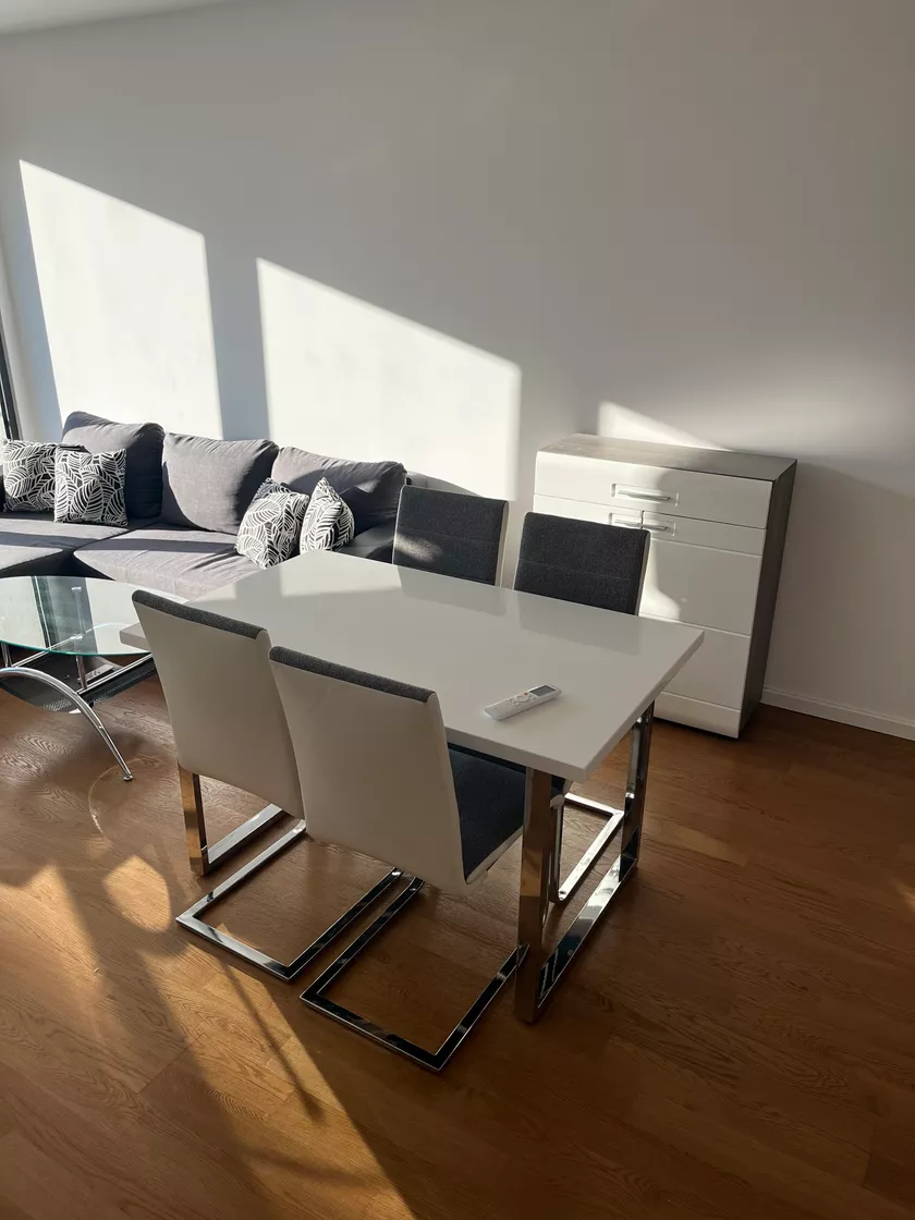 Dvosoban stan za izdavanje, Novovaroška 1, 400€, 33m² — 2