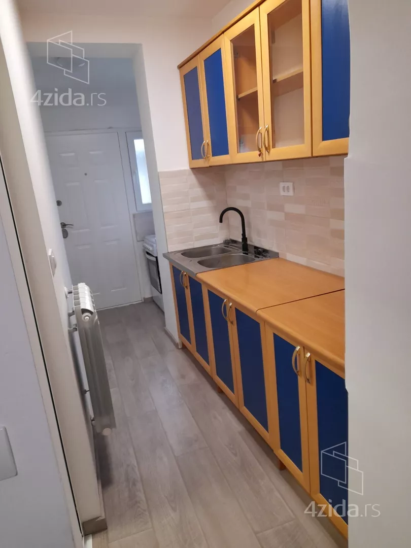 Dvosoban stan za izdavanje, Odeska 6, 450€, 35m² — 8