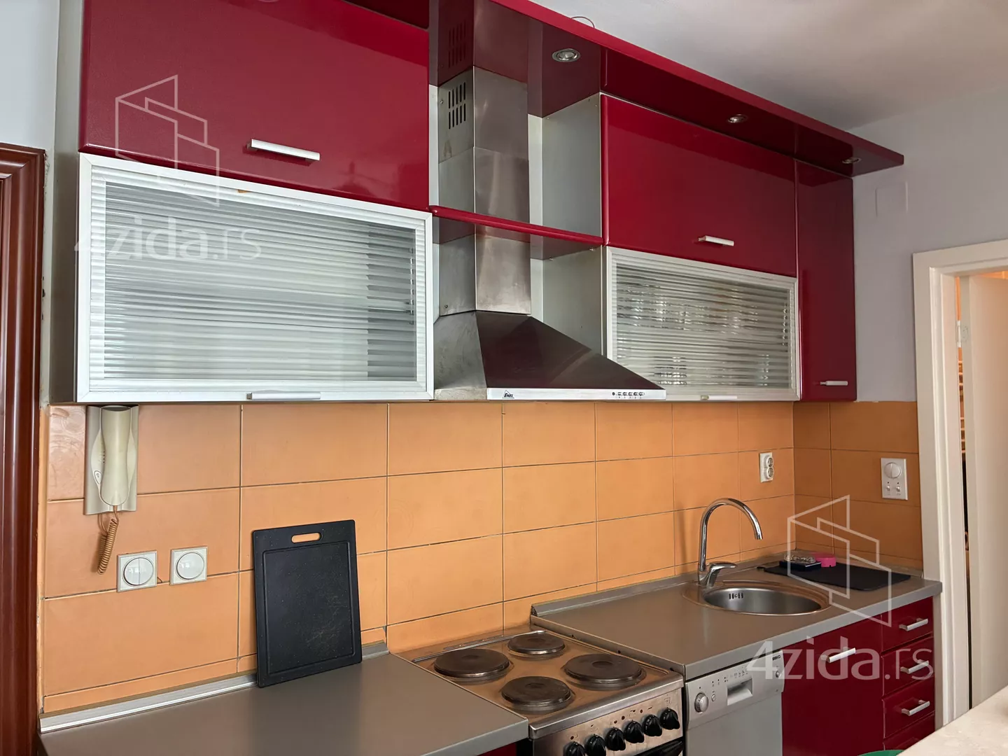 Dvosoban stan za izdavanje, Đoke Krstića 3, 420€, 42m² — 7