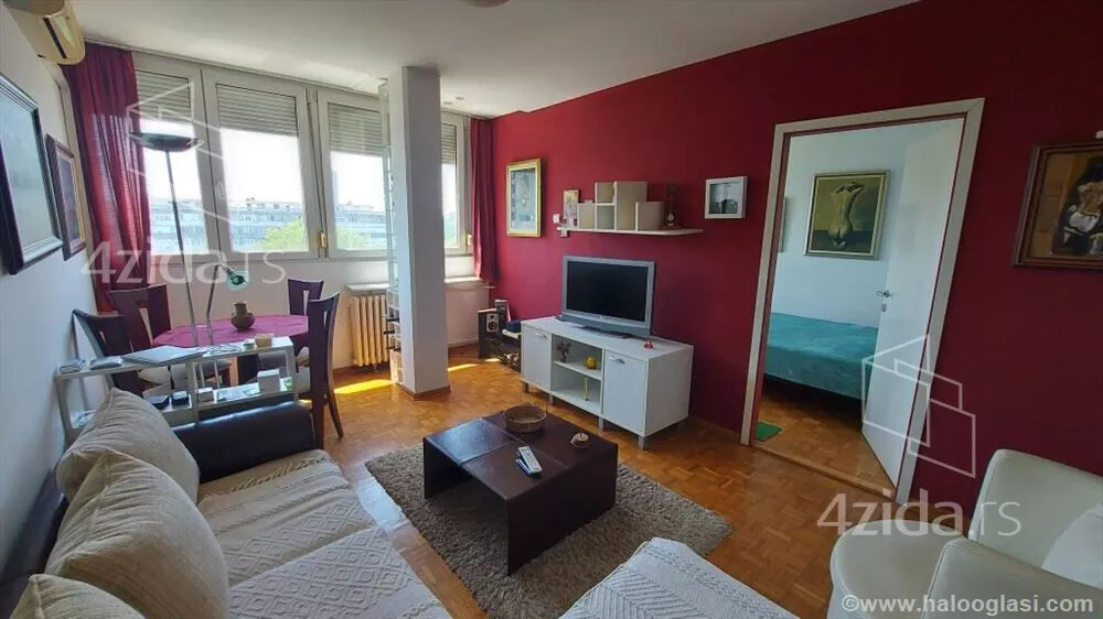 Dvosoban stan za izdavanje, Pariske Komune 2, 600€, 41m² — 3