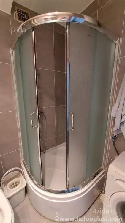 Dvosoban stan za izdavanje, Pariske Komune 2, 600€, 41m² — 7
