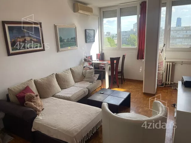 Dvosoban stan za izdavanje, Pariske Komune 2, 600€, 41m² — 8