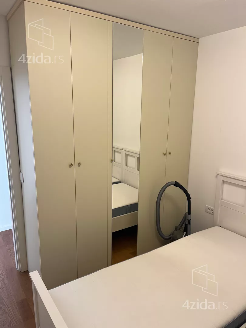 Dvosoban stan za izdavanje, Slanački Put 76E, 650€, 46m² — 12