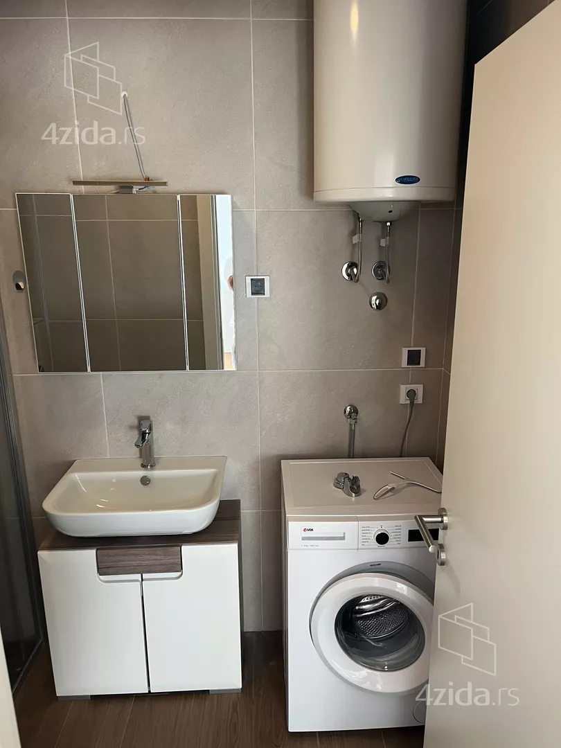Dvosoban stan za izdavanje, Slanački Put 76E, 650€, 46m² — 15
