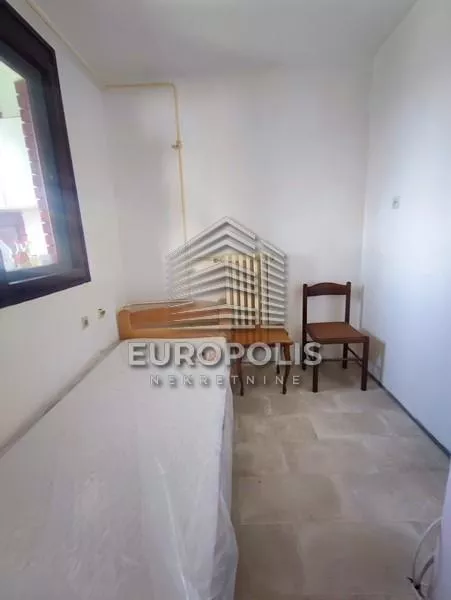 Dvosoban stan za izdavanje, Sretena Mladenovića-Mike 15, 450€, 73m² — 4