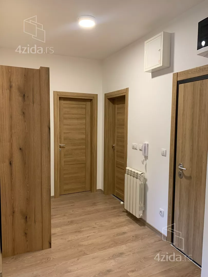 Dvosoban stan za izdavanje, Stojadina Mirkovića 68, 600€, 59m² — 3
