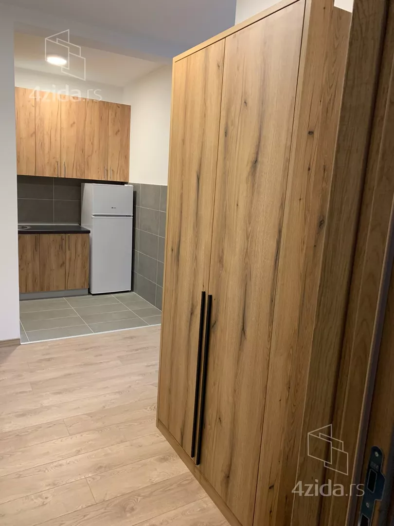 Dvosoban stan za izdavanje, Stojadina Mirkovića 68, 600€, 59m² — 5