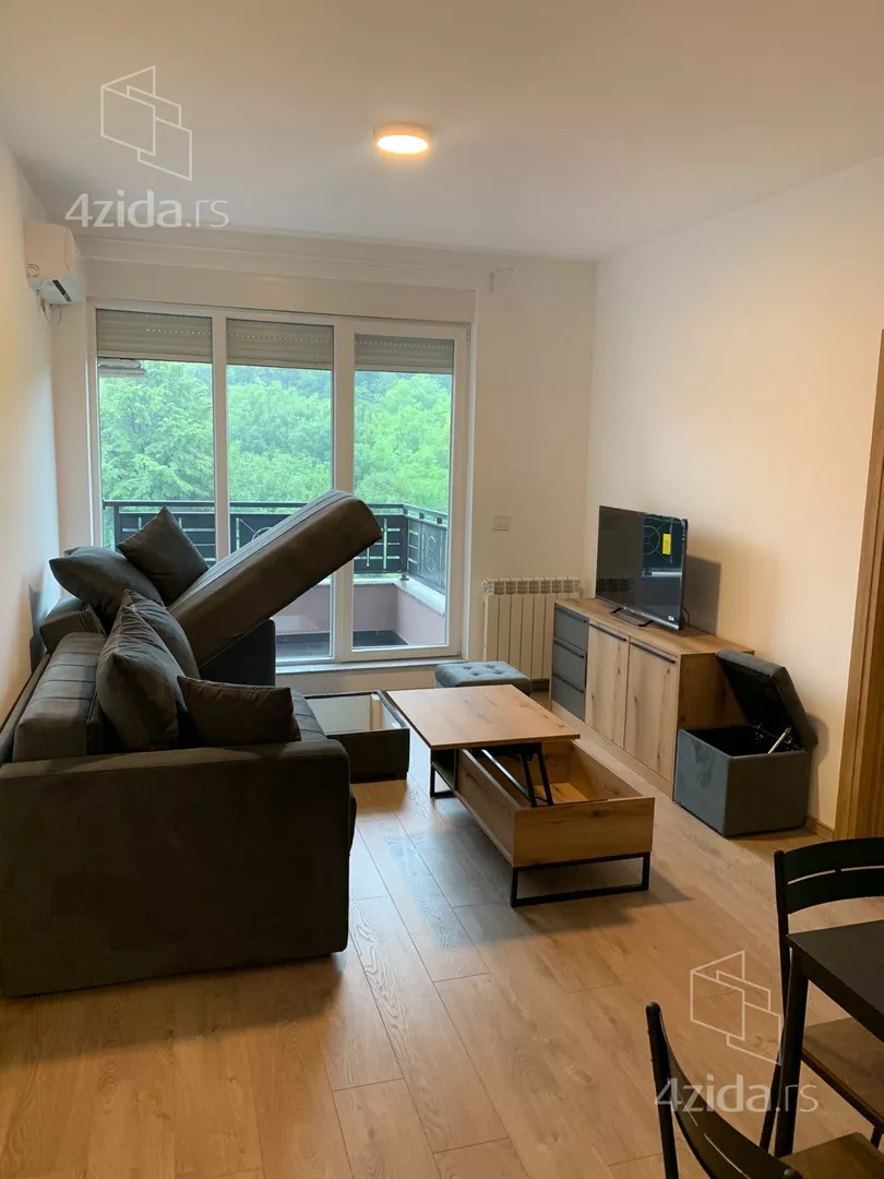 Dvosoban stan za izdavanje, Stojadina Mirkovića 68, 600€, 59m² — 11