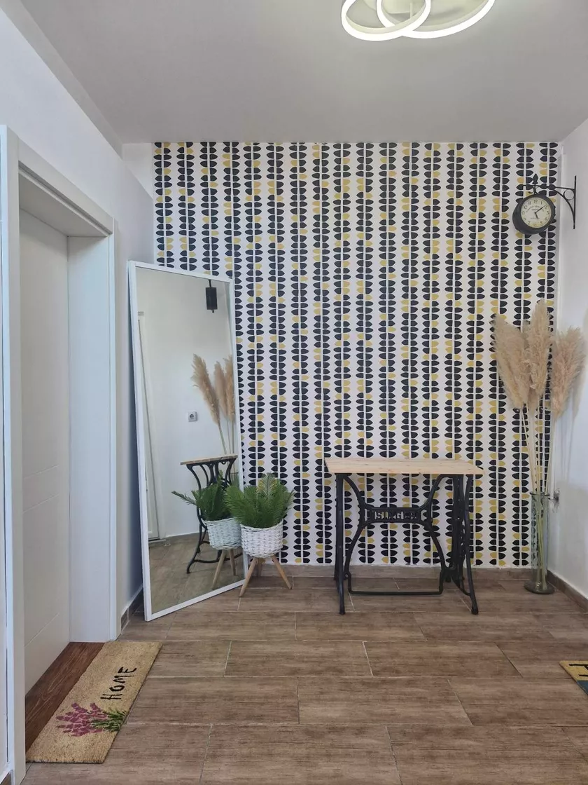 Dvosoban stan za izdavanje, Stojana Dečermića 20b, 450€, 43m² — 3