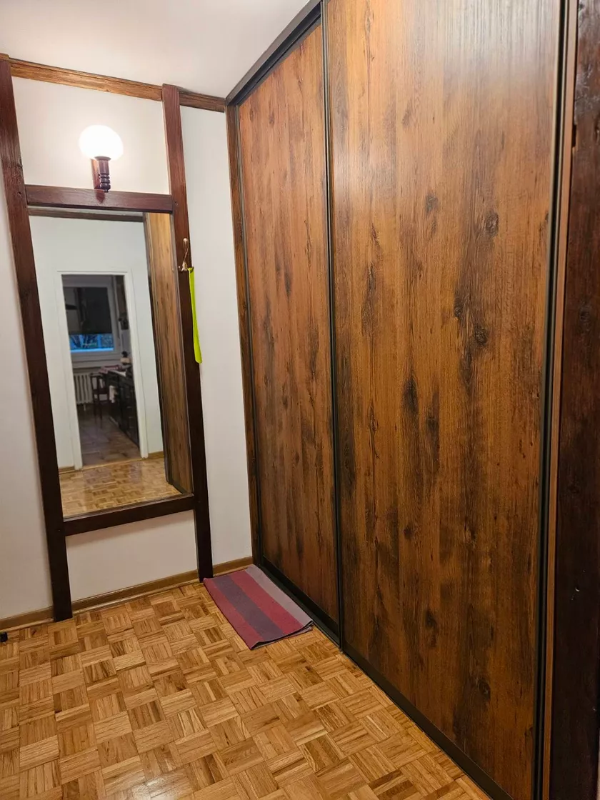 Dvosoban stan za izdavanje, Učiteljsko Naselje, 500€, 42m² — 5
