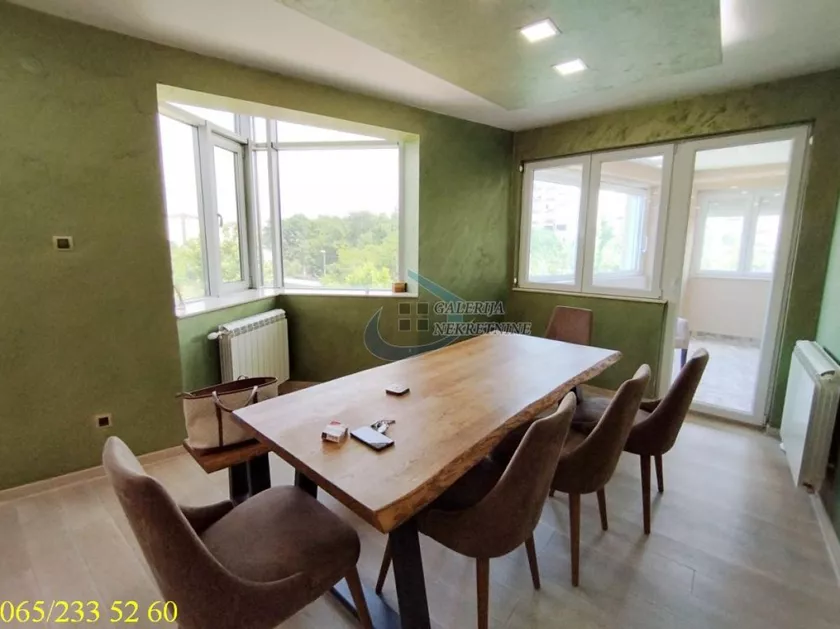 Dvosoban stan za izdavanje, Veljka Petrovića, 690€, 60m² — 5
