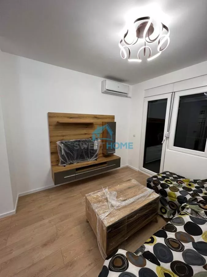 Dvosoban stan za izdavanje, Vojvode Stepe 461A, 550€, 50m² — 5