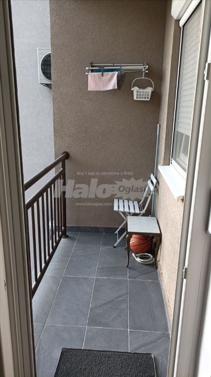 Dvosoban stan za izdavanje, Vojvode Vlahovica — 10