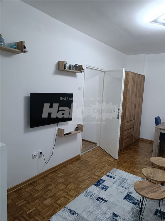 Dvosoban stan za izdavanje,Višnjička banja, 35m2 — 2