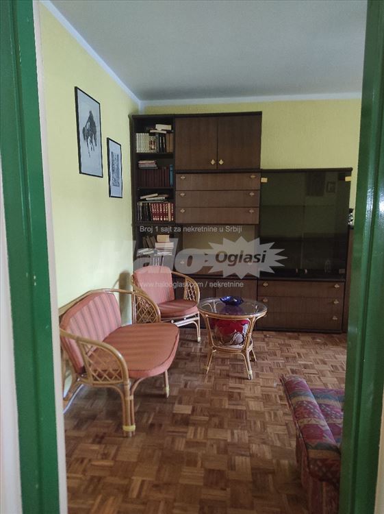 Dvosoban stan, Zemun Meandri, miran kraj — 10