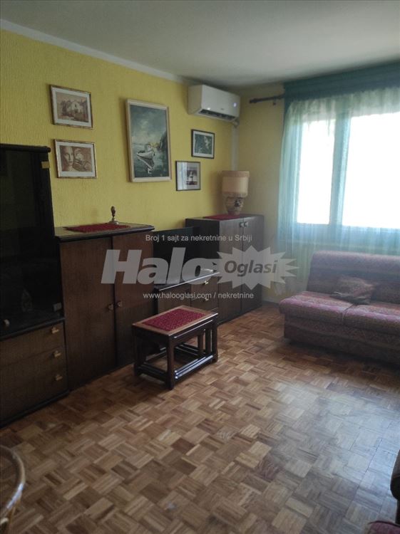 Dvosoban stan, Zemun Meandri, miran kraj — 11