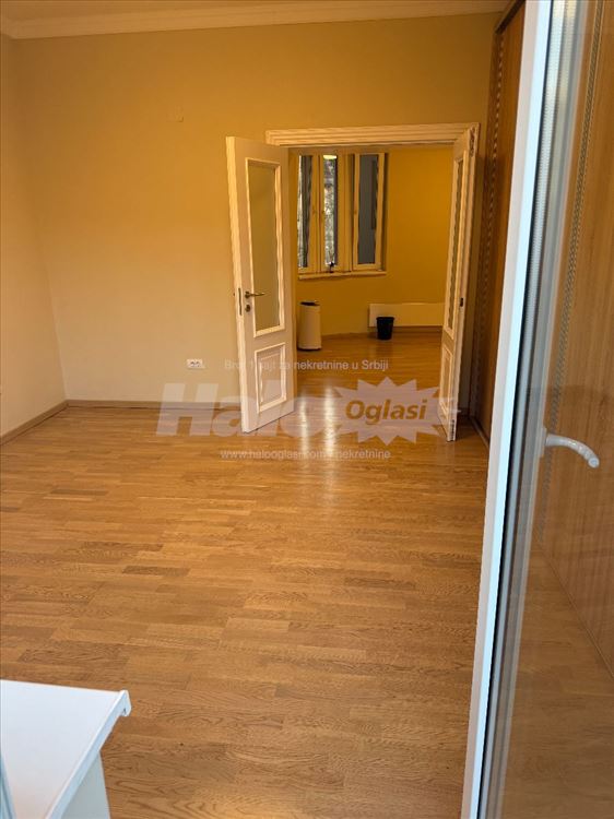 Ekskluzivan salonac – Dorćol, Strahinjića Bana — 6