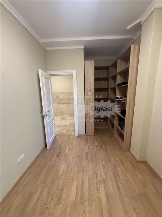 Ekskluzivan salonac – Dorćol, Strahinjića Bana — 14