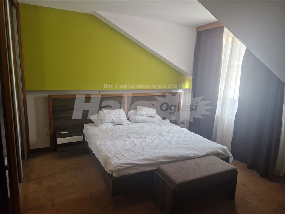 Ekskluzivni Duplex sa bazenom-Dedinje, 180m2 — 15