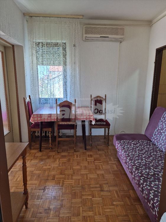 Železnik,kod škole Stefan Dečanski.48m² — 8