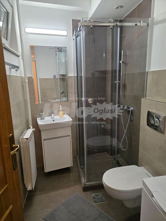 Đeram, kompletno renoviran dvosoban stan — 8