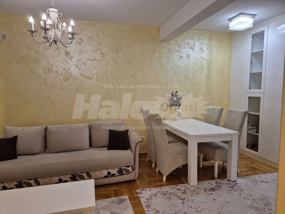 Đeram - nov, lep stan u mirnoj ulici, lep pogled — 7