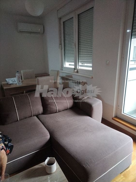 Đeram pijaca useljiv, sređen 650 — 3