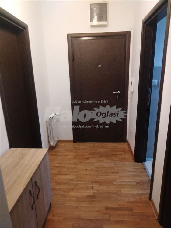 Đeram pijaca useljiv, sređen 650 — 4
