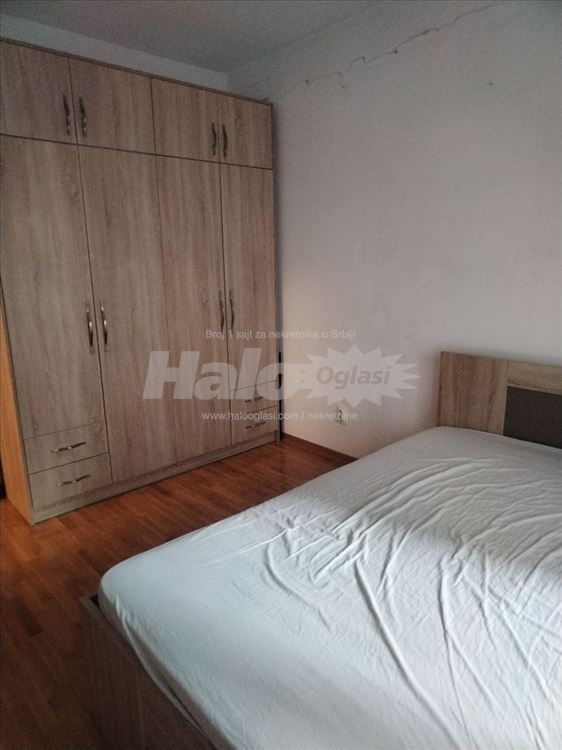 Đeram pijaca useljiv, sređen 650 — 6