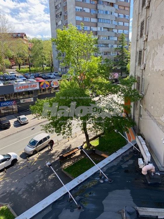 Četvorosoban renoviran stan na Zvezdari — 5