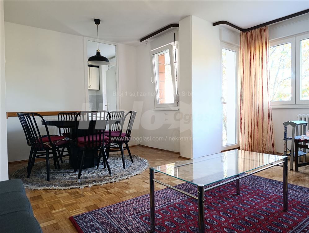 Četvorosoban stan na Bežanijskoj kosi — 11