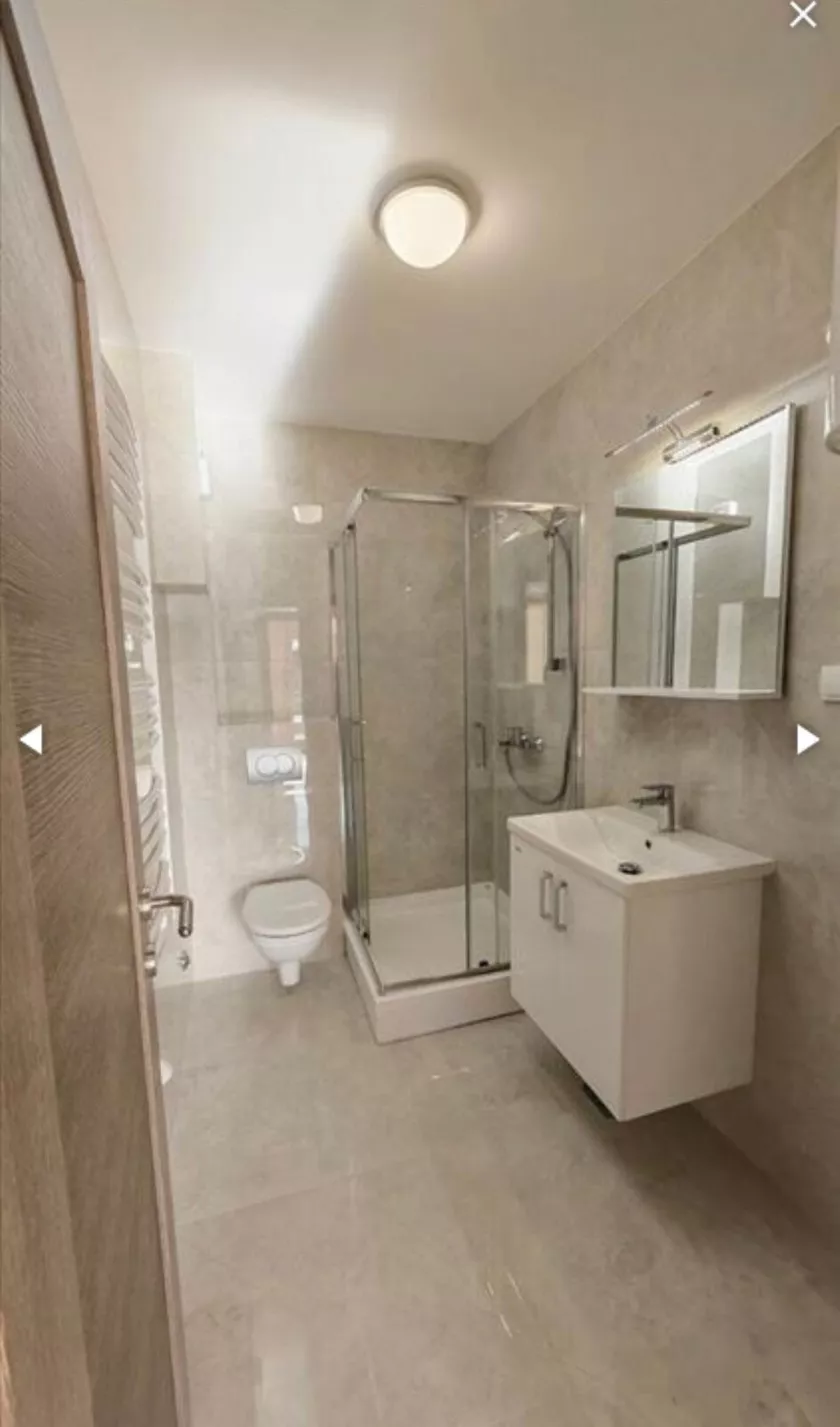 Četvorosoban stan na prodaju, Batajnica, 139.000€, 58m² — 3