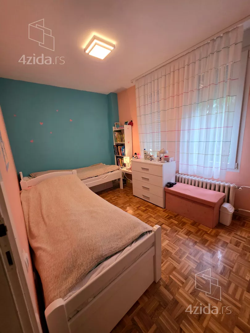 Četvorosoban stan na prodaju, Jasenova, 305.000€, 94m² — 10