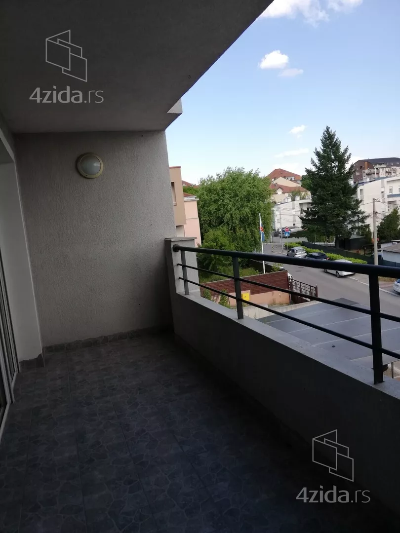Četvorosoban stan na prodaju, Miloja Đaka 21, 465.000€, 117m² — 11