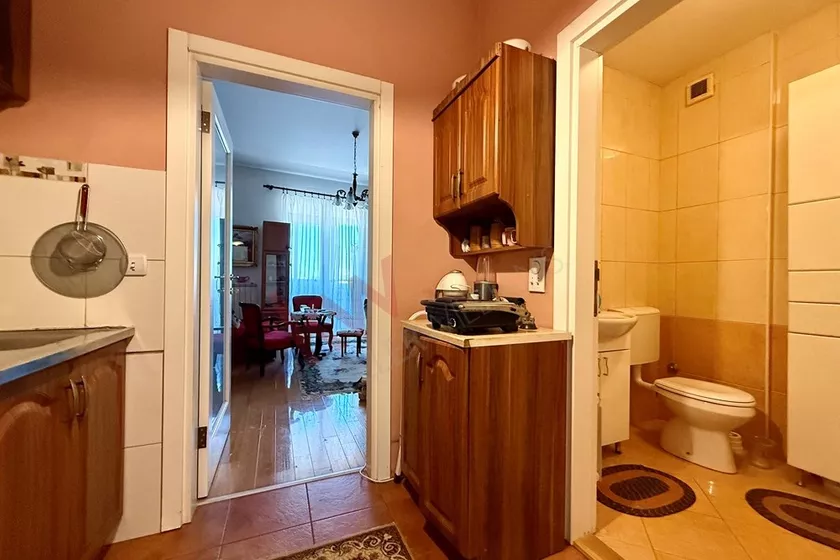 Četvorosoban stan na prodaju, Radoja Domanovića 21, 350.000€, 95m² — 3