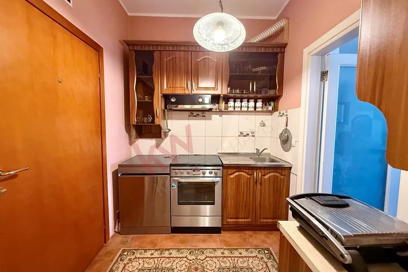 Četvorosoban stan na prodaju, Radoja Domanovića 21, 350.000€, 95m² — 4