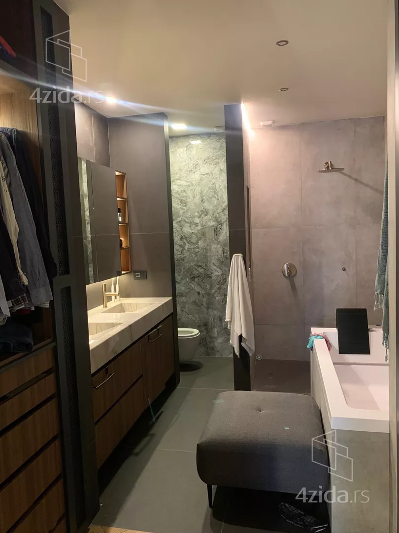 Četvorosoban stan na prodaju, Vračar, 690.000€, 110m² — 9