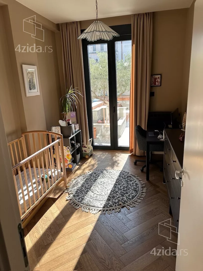 Četvorosoban stan na prodaju, Vračar, 690.000€, 110m² — 10
