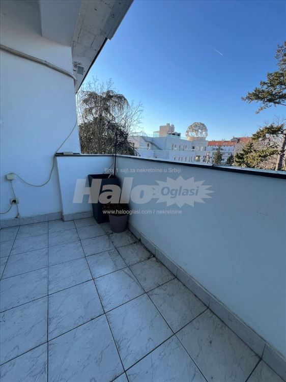 Četvorosoban stan u dva nivoa, 132m2, Dedinje — 5
