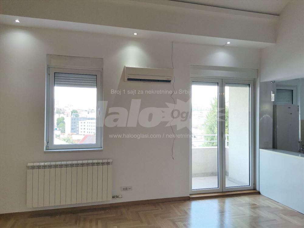 Četvorosoban stan, Lekino brdo, 89m² — 2